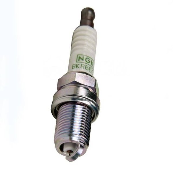 Свеча зажигания NGK 7092 BKR 6EGP Япония